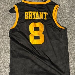 RARE KOBE BYRANT JERSEY!!